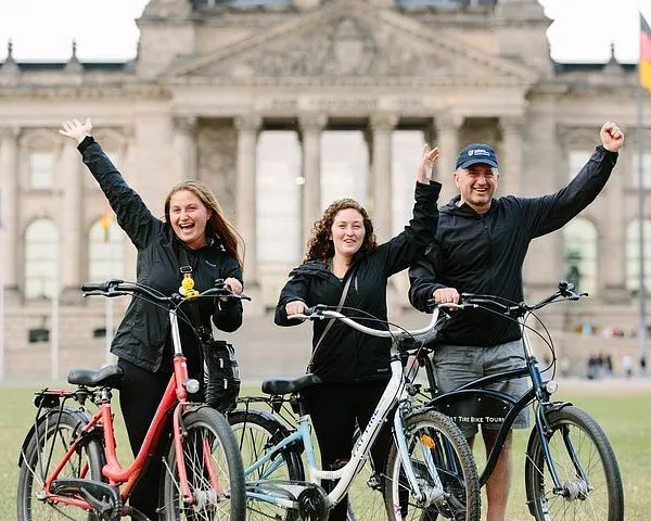 Berlin Highlights 3-Hour Bike Tour